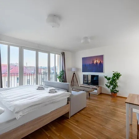 Sunny Safron Apartment Prague Exterior photo