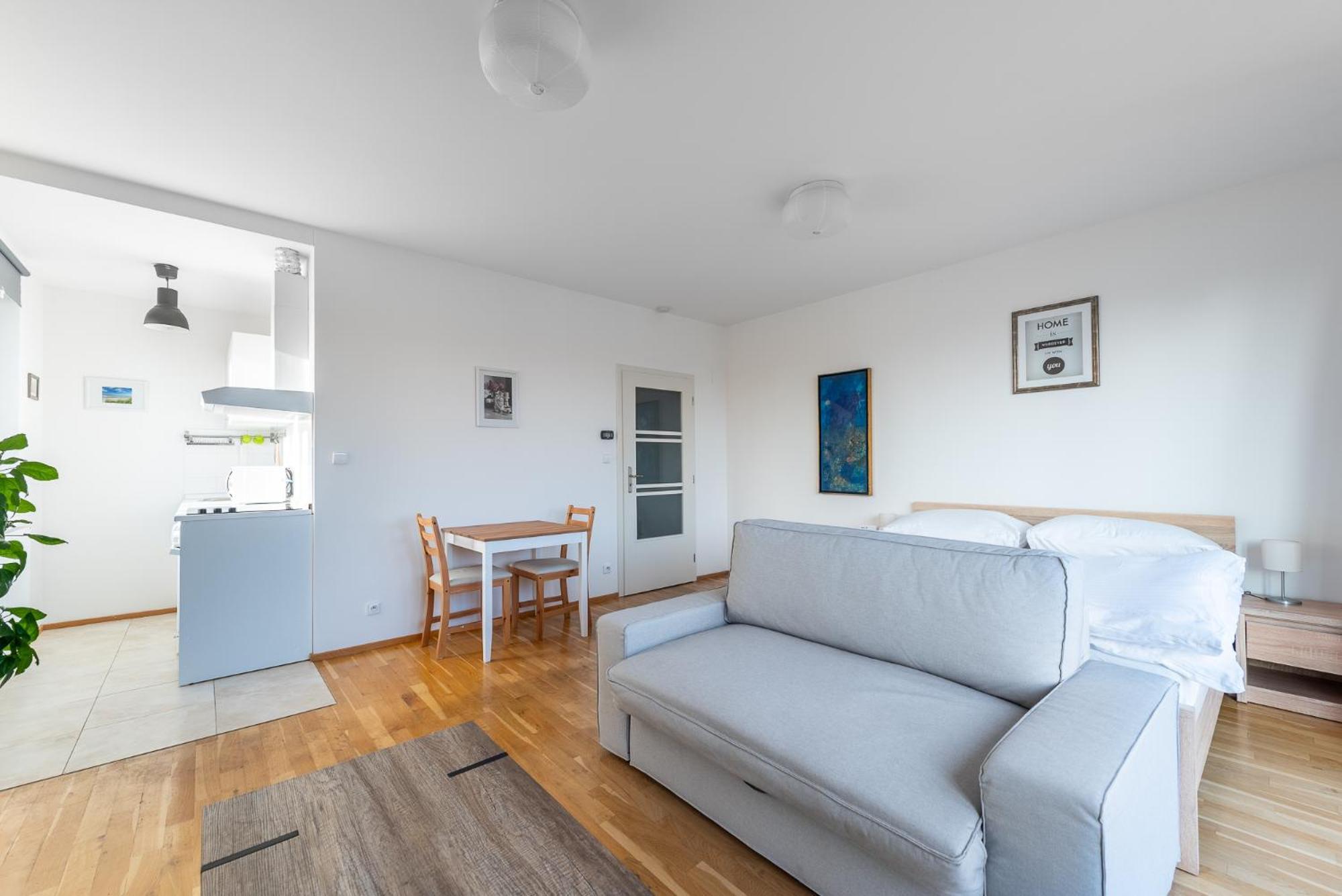 Sunny Safron Apartament Praga
